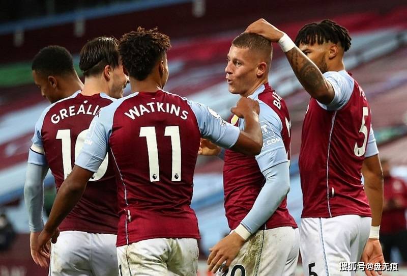 英雄联盟新英雄-阿斯顿维拉球员助跑成功